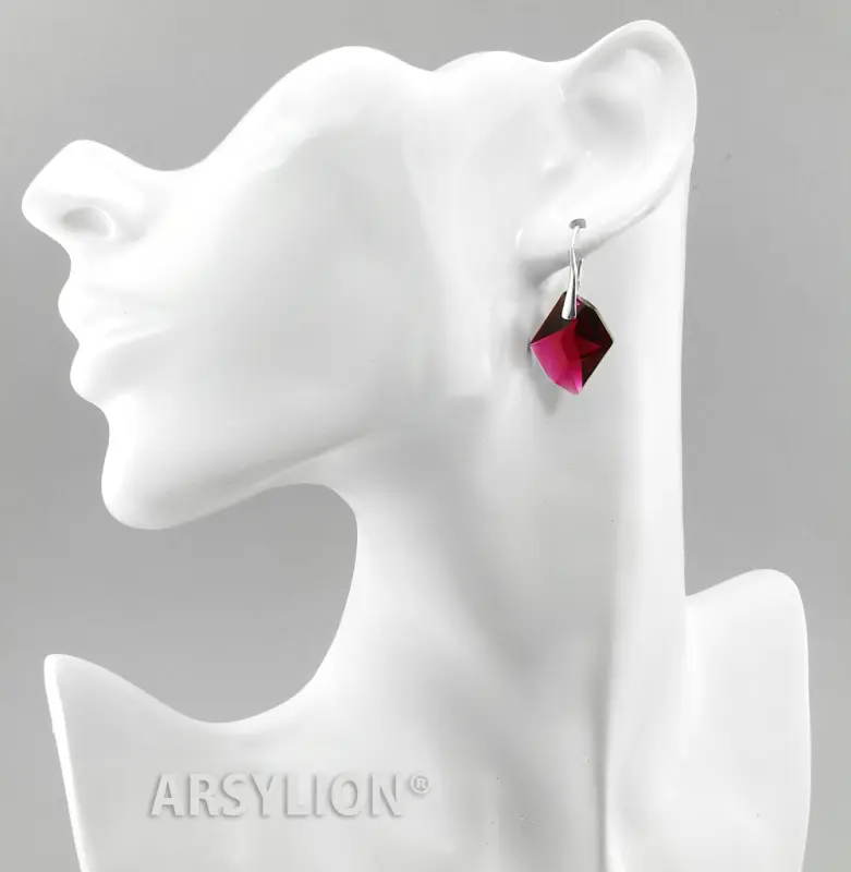 srebrne rubinowe kolczyki z oryginalnymi kryształami kolor ruby 20mm