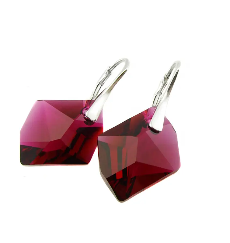 srebrne rubinowe kolczyki z oryginalnymi kryształami kolor ruby 20mm