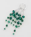 długie srebrne szmaragdowe błyszczące kolczyki z oryginalnymi kryształkami emerald stopniowane bicone