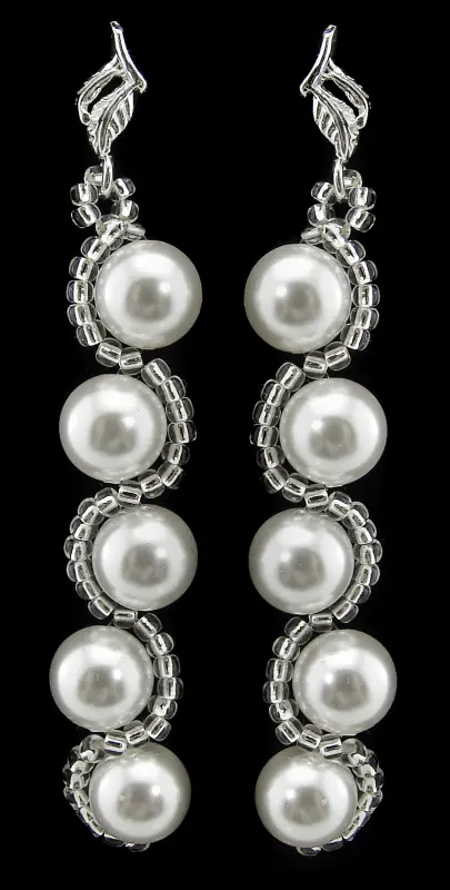 srebrne kolczyki z 8mm kryształowymi perłami w kolorze white  i koralikami toho