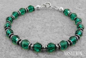bransoletka z kryształkami w kolorze emerald