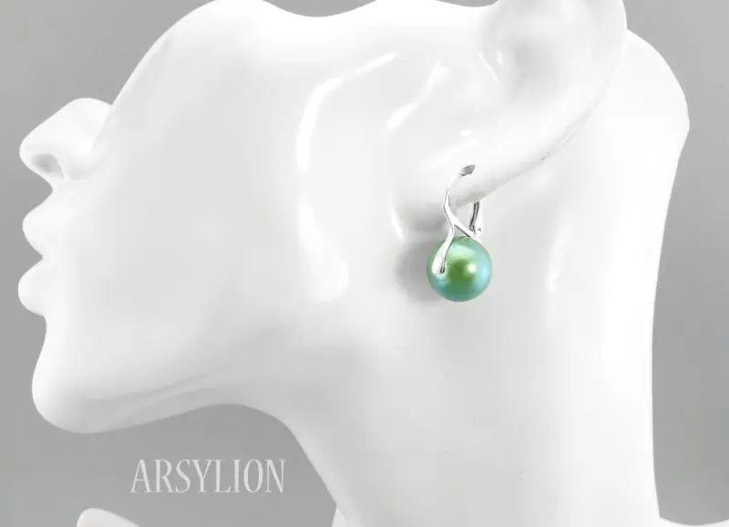 kolczyki perły Preciosa pearlescent green