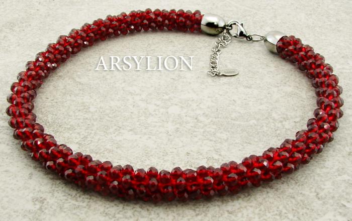 naszyjnik czerwony kryształki siam ruby