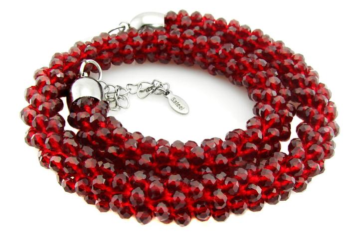 naszyjnik czerwony kryształki siam ruby