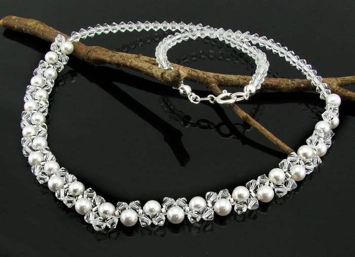 naszyjnik z oryginalnymi kryształkami Crystal i perełkami White