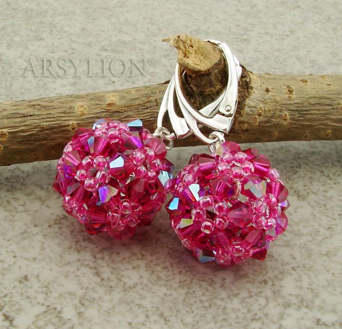 fuksjowe  błyszczące kolczyki plecione kule z kryształkami glitter fuchsia