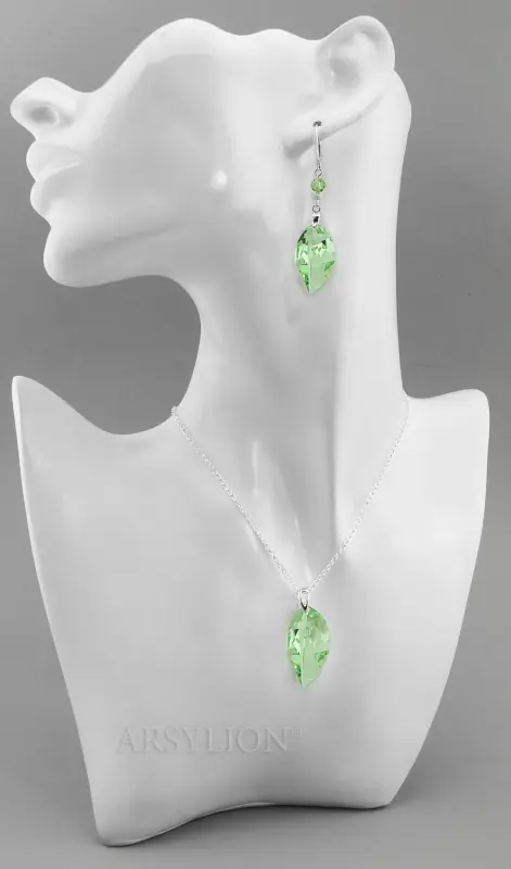 zielony komplet z oryginalnymi kryształami new leaf light peridot