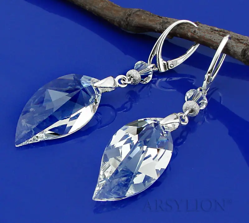 kolczyki z oryginalnymi kryształami new leaf Crystal