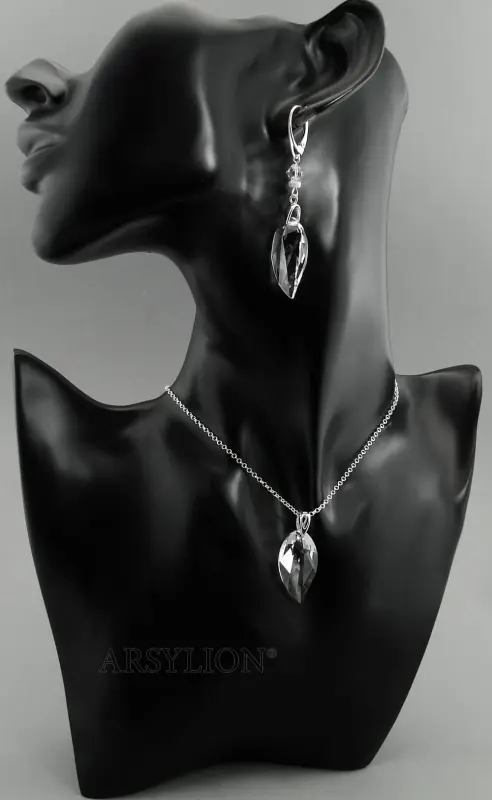 kryształowy komplet z oryginalnymi kryształami new leaf Crystal