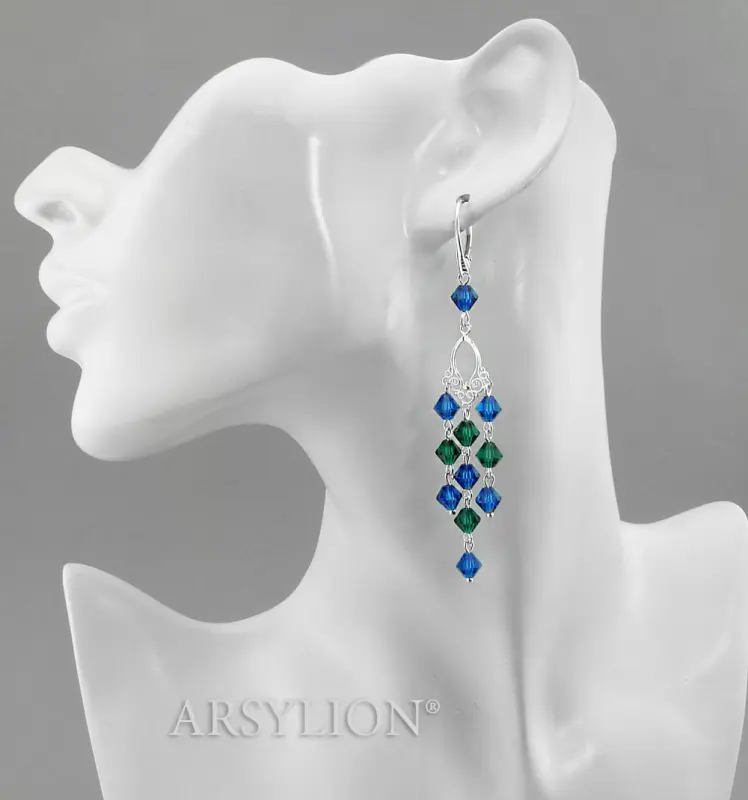 srebrne długie kolczyki z oryginalnymi kryształami emerald i capri blue