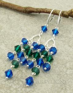 srebrne długie kolczyki z oryginalnymi kryształami emerald i capri blue