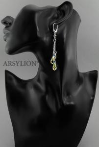 srebrne długie opalizujące kolczyki z oryginalnymi kryształami crystal ab