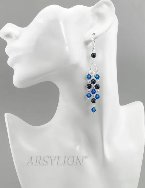 długie srebrne kolczyki lapis lazuli z oryginalnymi kryształkami capri blue