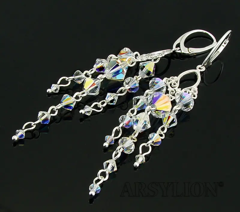 długie opalizujące kolczyki z oryginalnymi kryształkami crystal ab