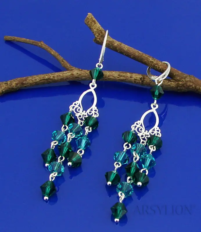 kolczyki srebrne z oryginalnymi kryształkami bicone kolor emerald i blue zircon na ozdobnym filigranie
